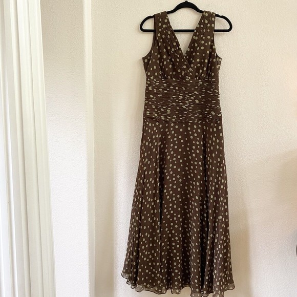 Suzi Chin Maggy Boutique Dresses & Skirts - Suzi Chin Womens Size 10 Brown Green Polka Dot Empire Waist Silk Dress